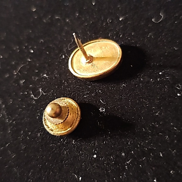 Vintage Natural Green Stone Tie Pin 🎠50 - Picture 3 of 4